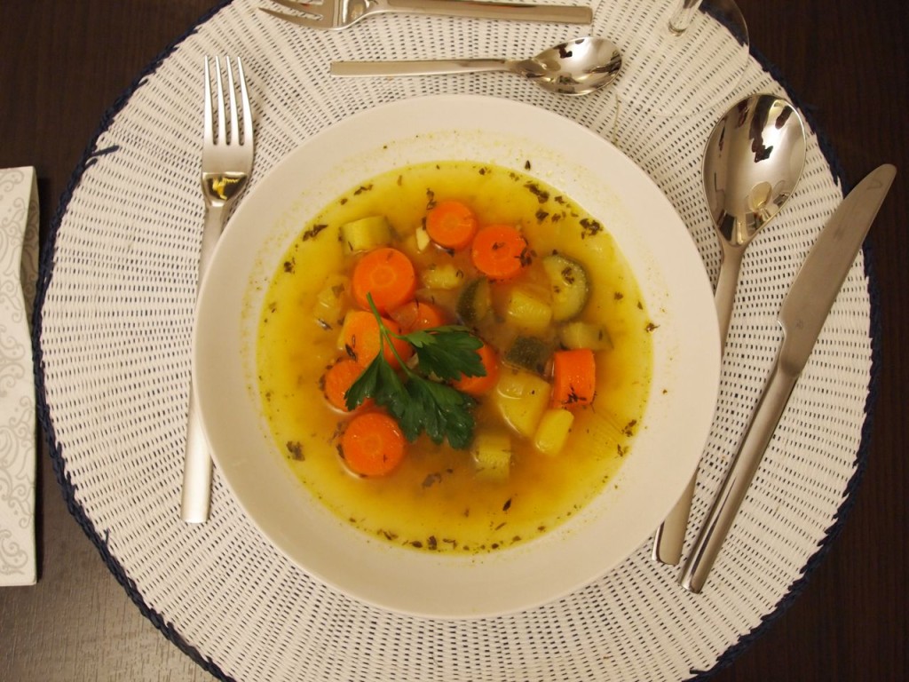 Gemüsesuppe 