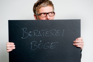 Foto C. Böge, schwarze Pappe, Schriftzug